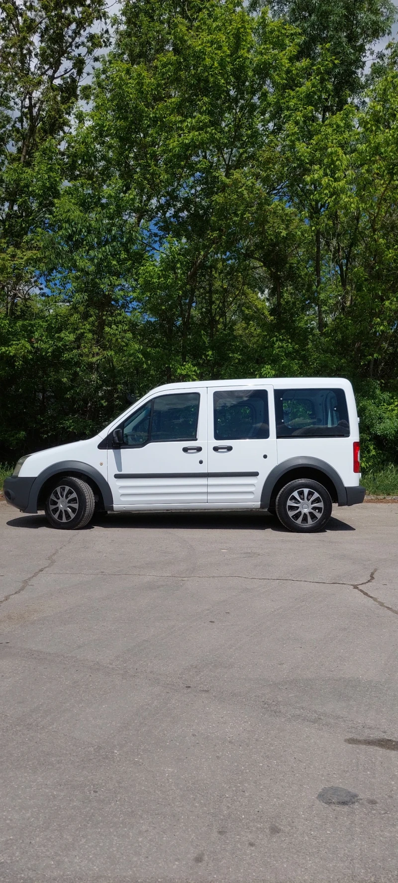 Ford Tourneo Connect 200, снимка 2 - Автомобили и джипове - 52482177