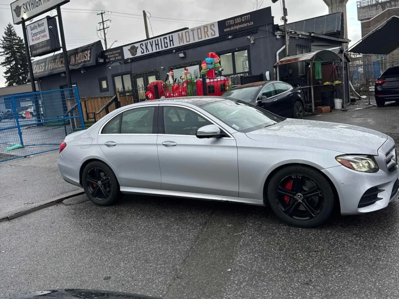 Mercedes-Benz E 300 2019 4MATIC * БЕЗ ПЪРВОНАЧАЛНА ВНОСКА, снимка 4 - Автомобили и джипове - 52855662