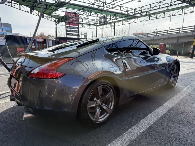 Nissan 370Z, снимка 6 - Автомобили и джипове - 54060813