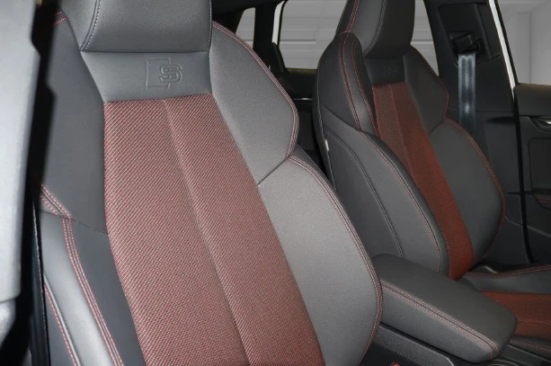 Audi S3 Sportback = Black Optics = Гаранция, снимка 10 - Автомобили и джипове - 56126379