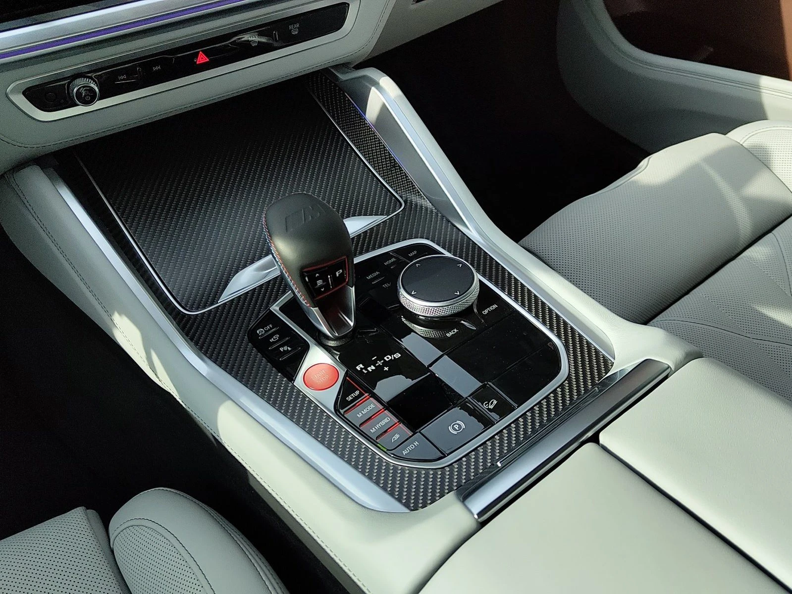 BMW XM 50e NAVI HEAD UP 360 CAMERA HARMAN-KARDON - изображение 7