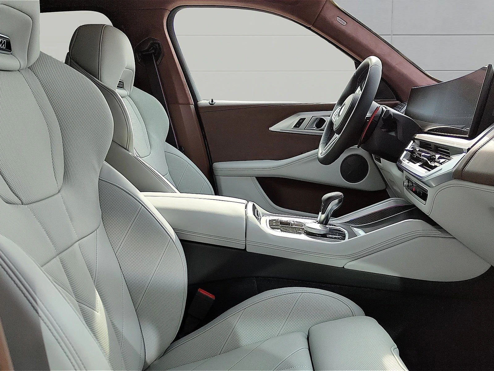 BMW XM 50e NAVI HEAD UP 360 CAMERA HARMAN-KARDON - изображение 8