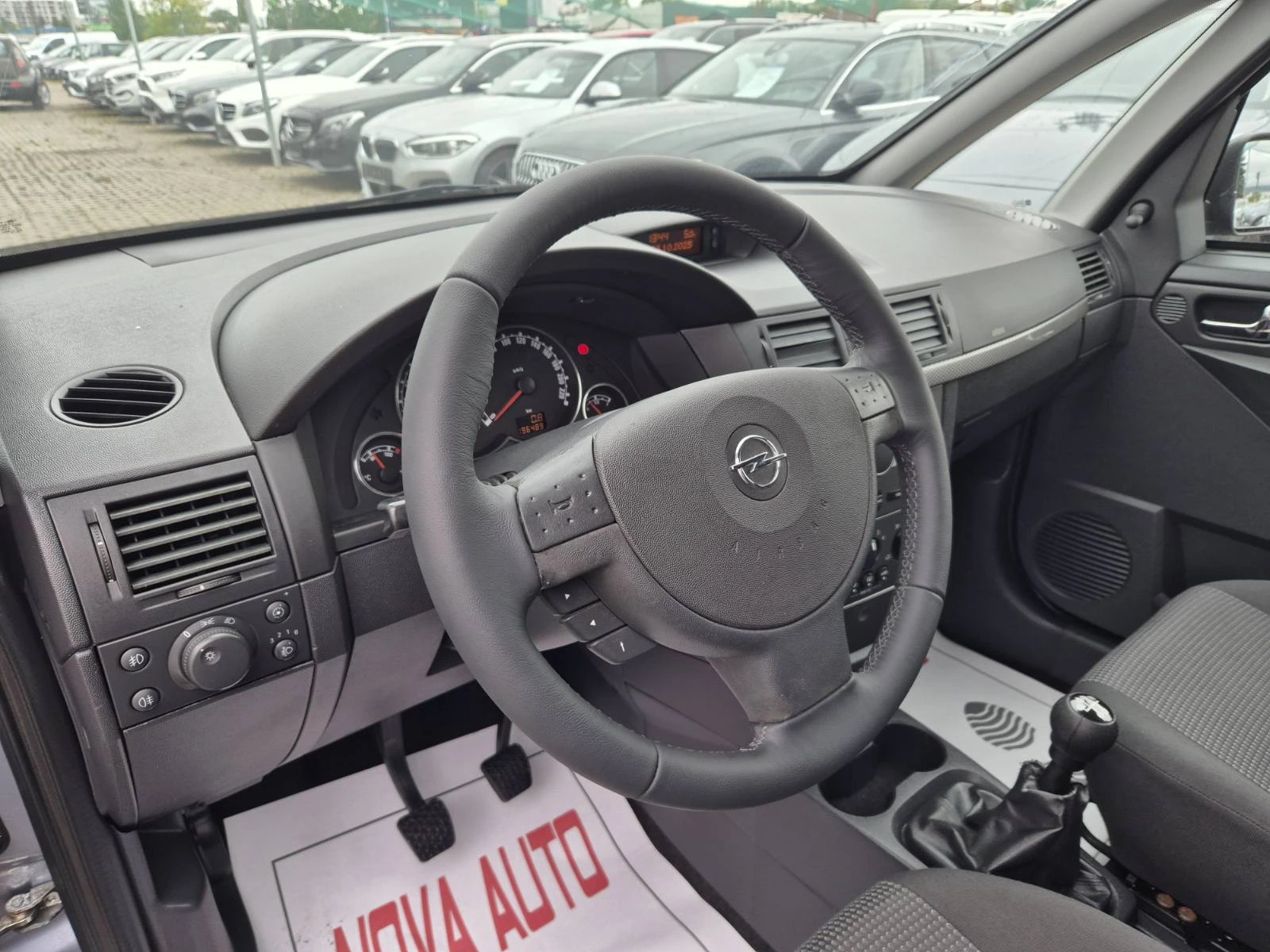 Opel Meriva 1.4i-90кс-FACE LIFT-196000км - изображение 8