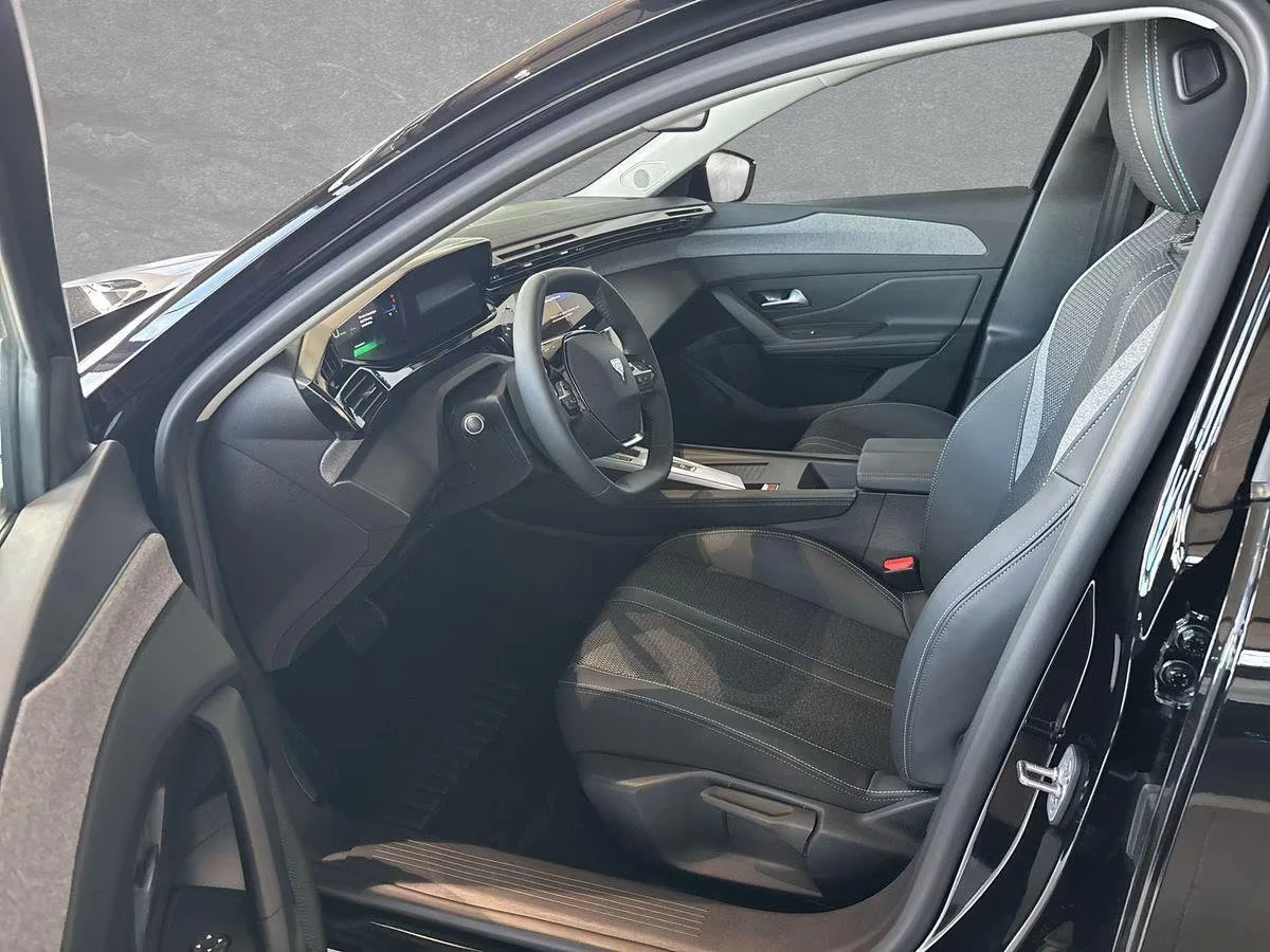 Peugeot 308 E-ALLURE/156HP/CAM/NAVI/LED/KLESS/CPLAY/484g - изображение 6