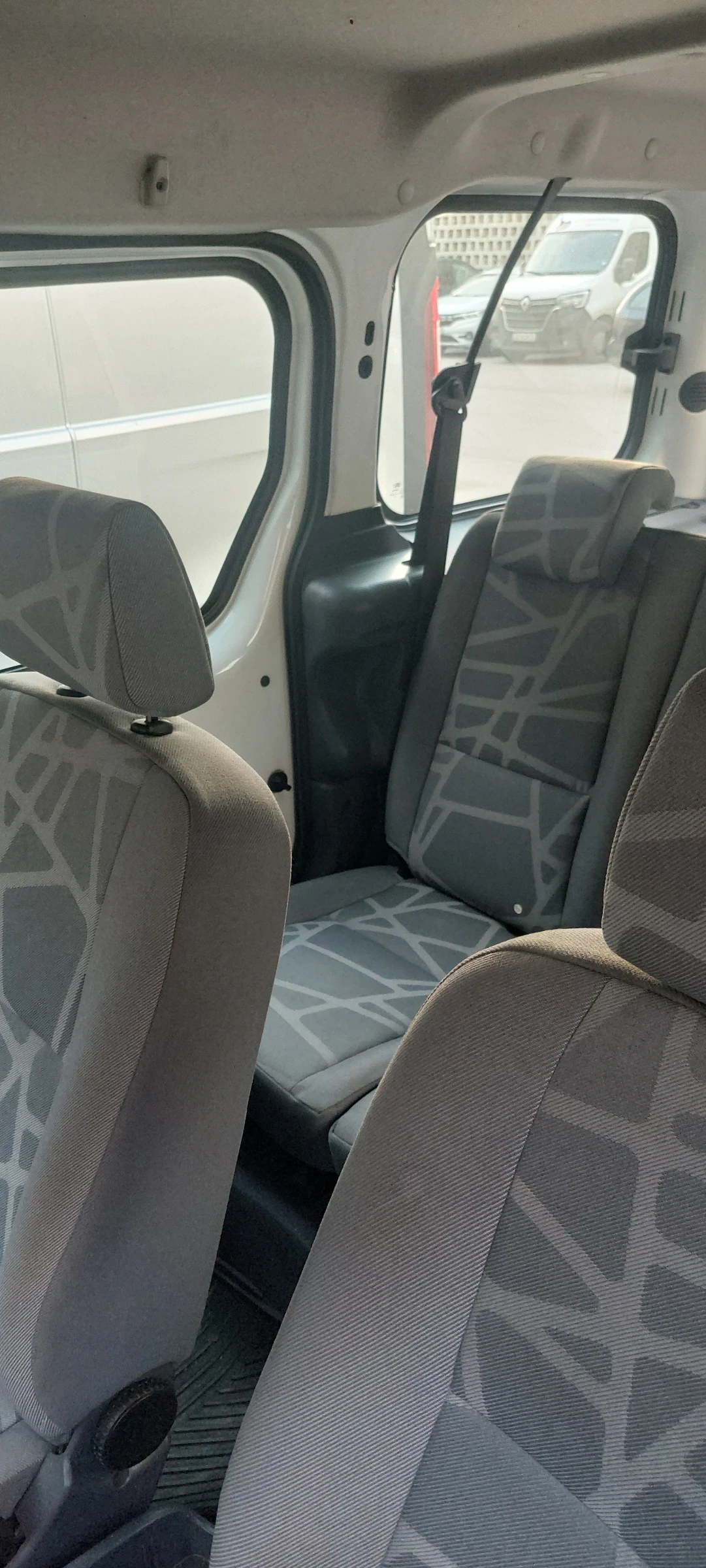 Ford Tourneo Connect 200 | Mobile.bg   5