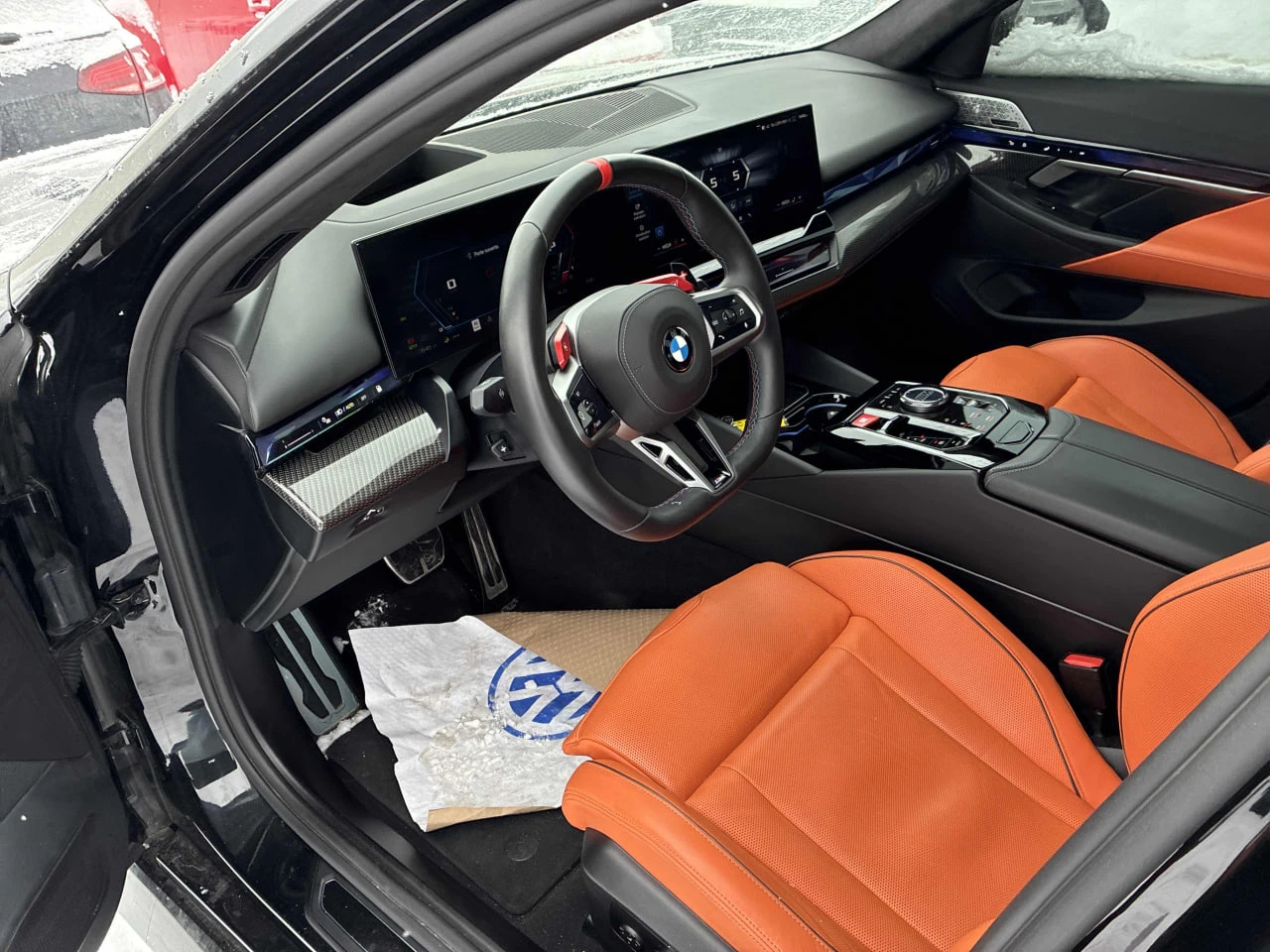 BMW M5 XDRIVE HYBRID * B&W* КАРБОН* ДИСТРОНИК*  - изображение 7