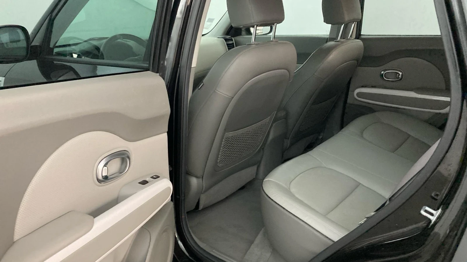 Kia Soul EV 110, снимка 8 - Автомобили и джипове - 53939725