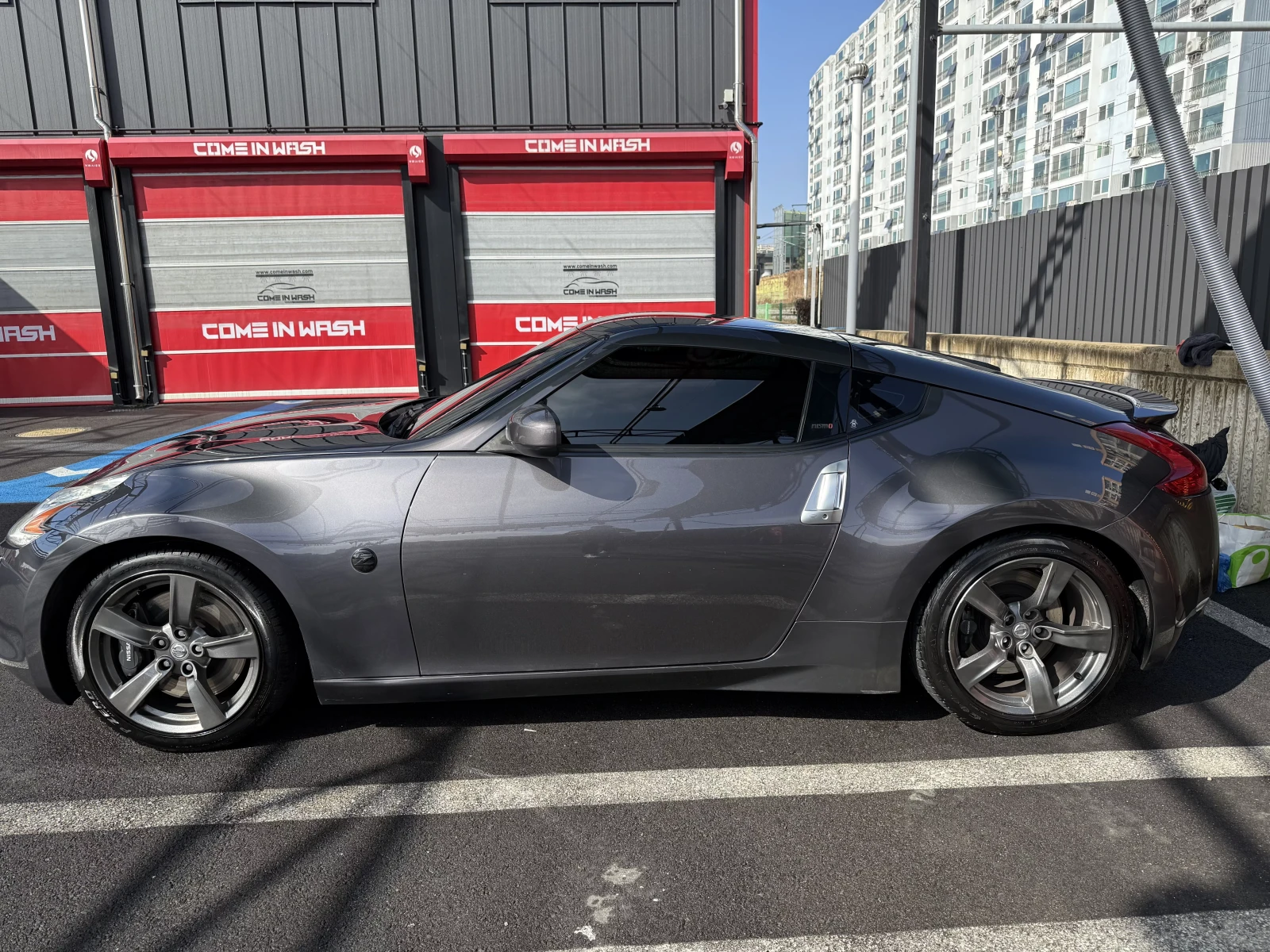 Nissan 370Z, снимка 4 - Автомобили и джипове - 54060813