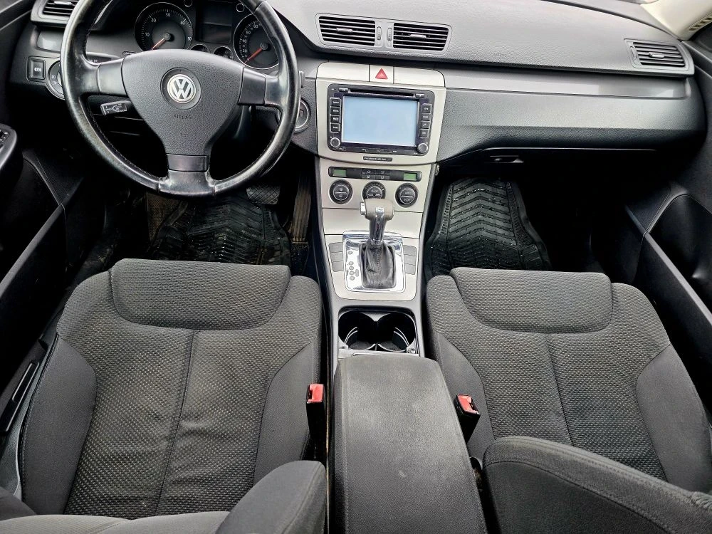 VW Passat 2.0D Автоматик DSG много хубав, снимка 9 - Автомобили и джипове - 54544978