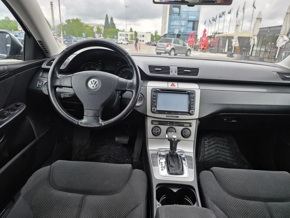 VW Passat 2.0D Автоматик DSG много хубав, снимка 7 - Автомобили и джипове - 54544978