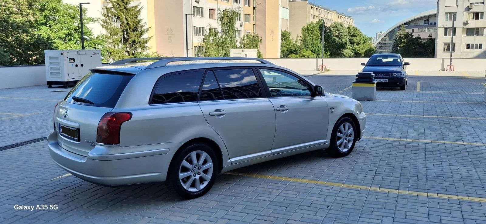Toyota Avensis 2.0d4d 116, снимка 3 - Автомобили и джипове - 54745761