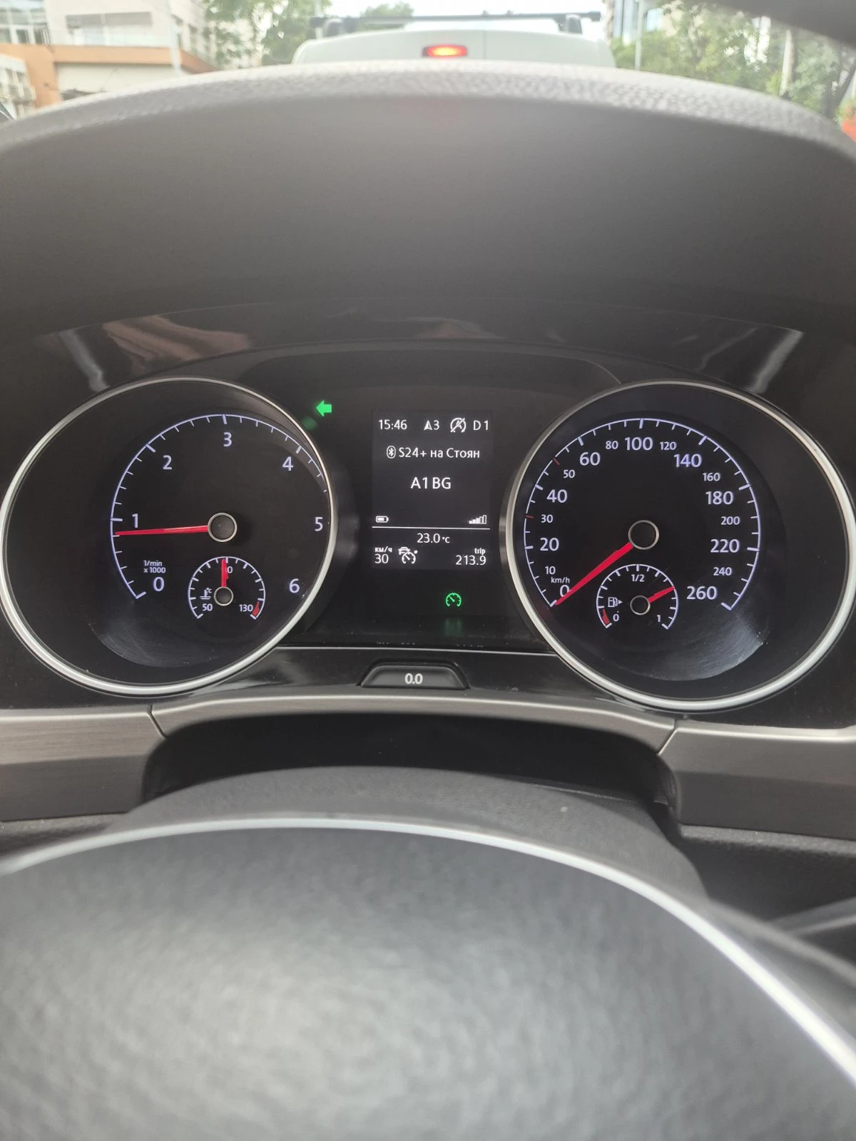 VW Touran, снимка 10 - Автомобили и джипове - 54836460