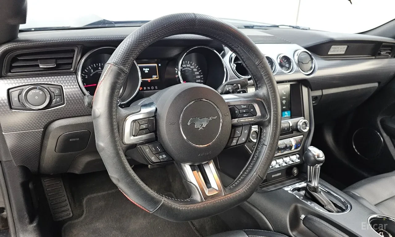 Ford Mustang EcoBoost 2.3| TURBO| LED| NAVI| KAMERA| KEYLESS, снимка 13 - Автомобили и джипове - 55027175