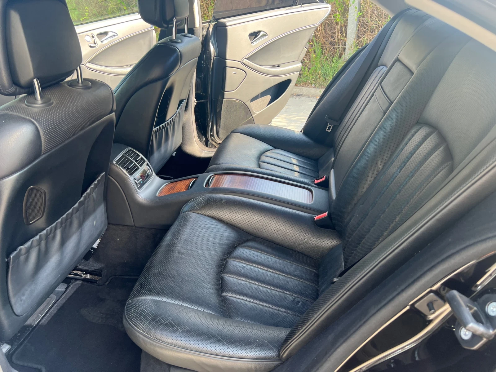 Mercedes-Benz CLS 350 350 CGI, снимка 6 - Автомобили и джипове - 55735722