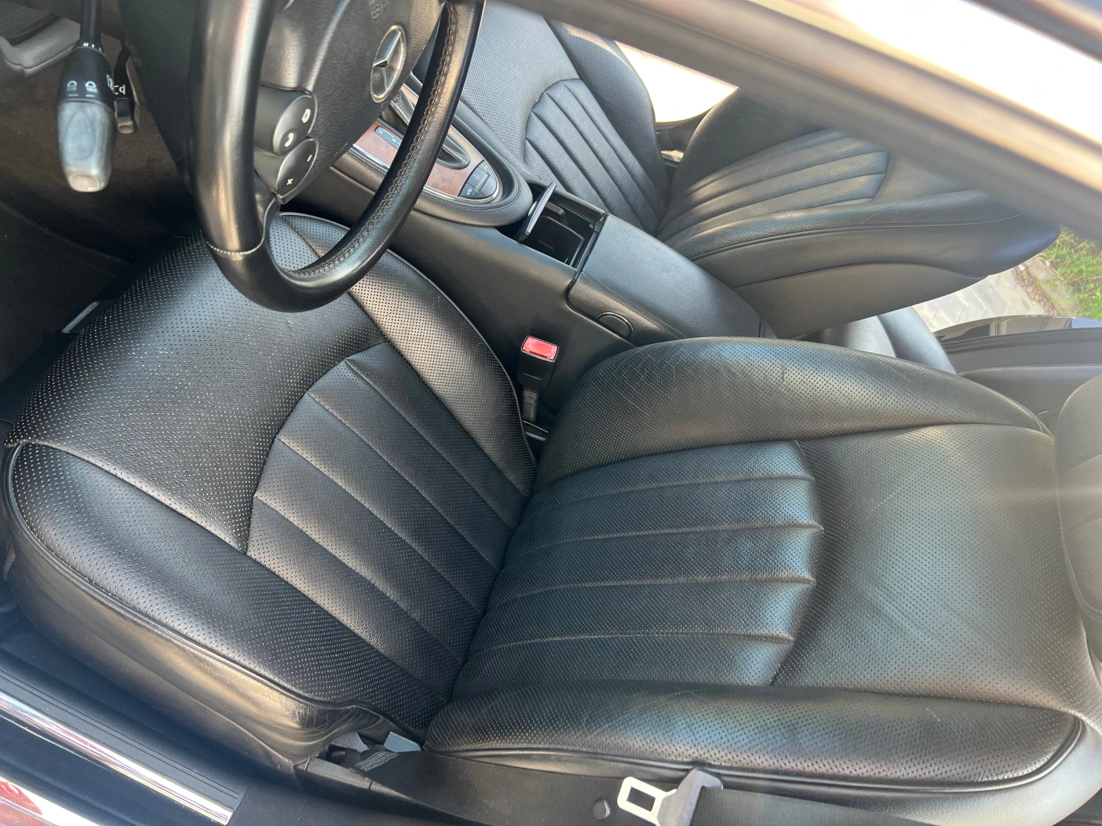 Mercedes-Benz CLS 350 350 CGI, снимка 3 - Автомобили и джипове - 55735722