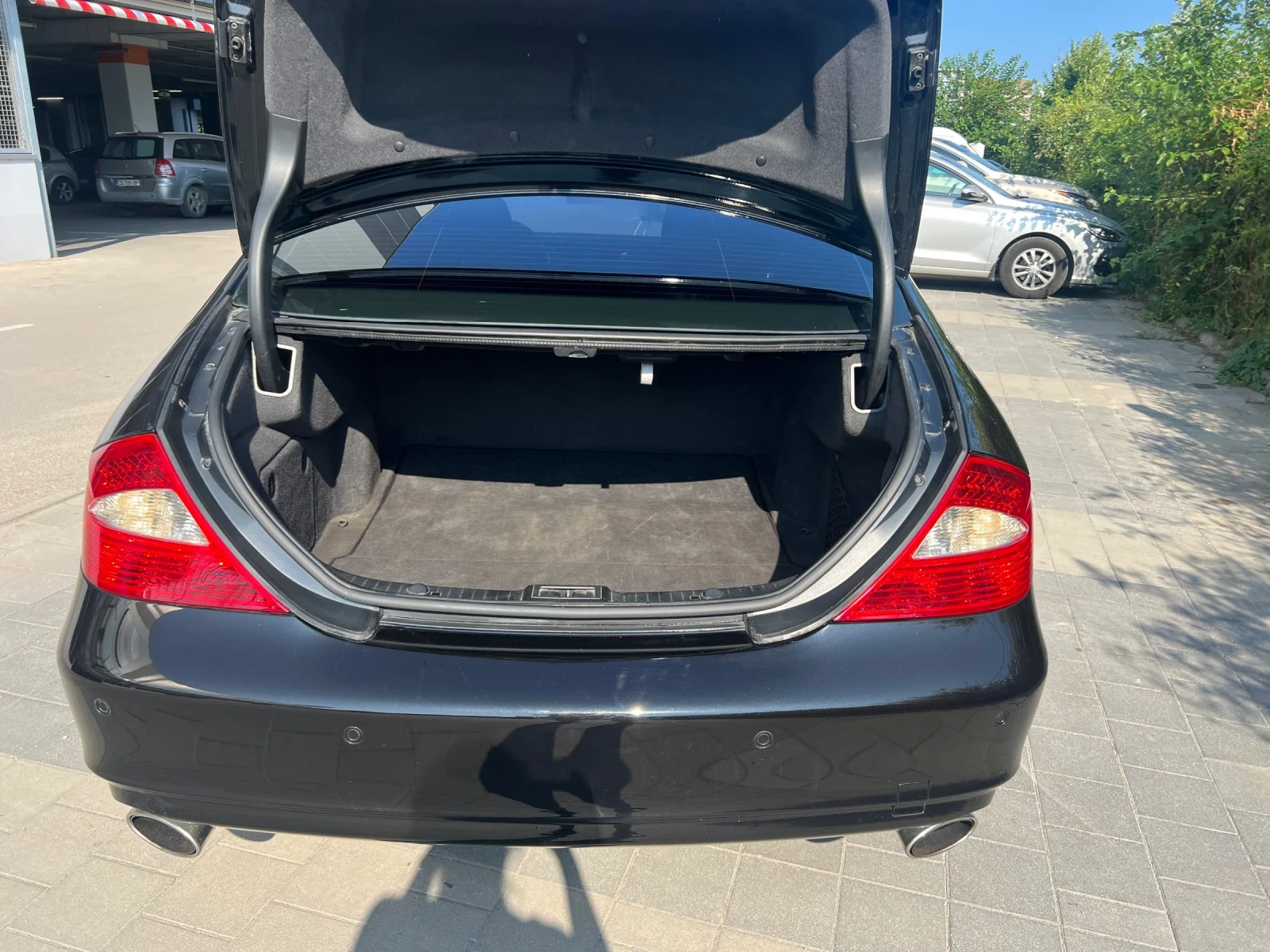 Mercedes-Benz CLS 350 350 CGI, снимка 8 - Автомобили и джипове - 55735722