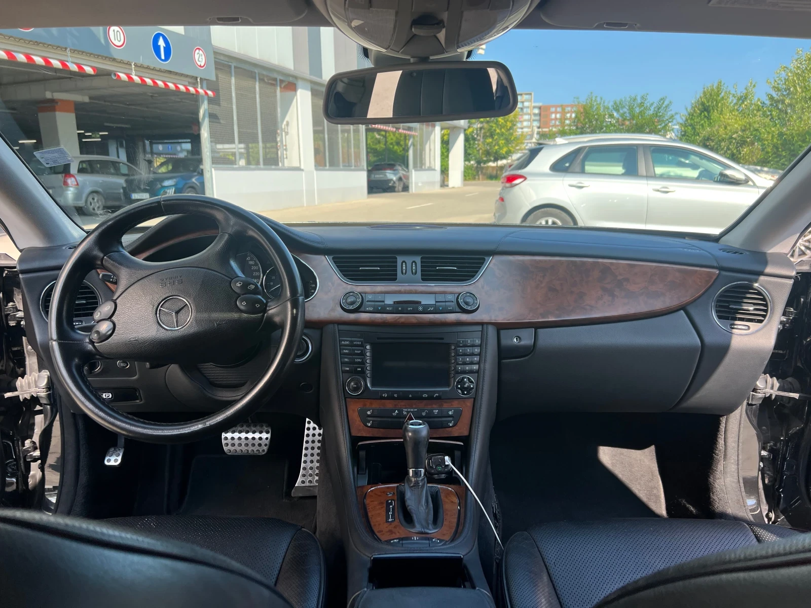 Mercedes-Benz CLS 350 350 CGI, снимка 4 - Автомобили и джипове - 55735722
