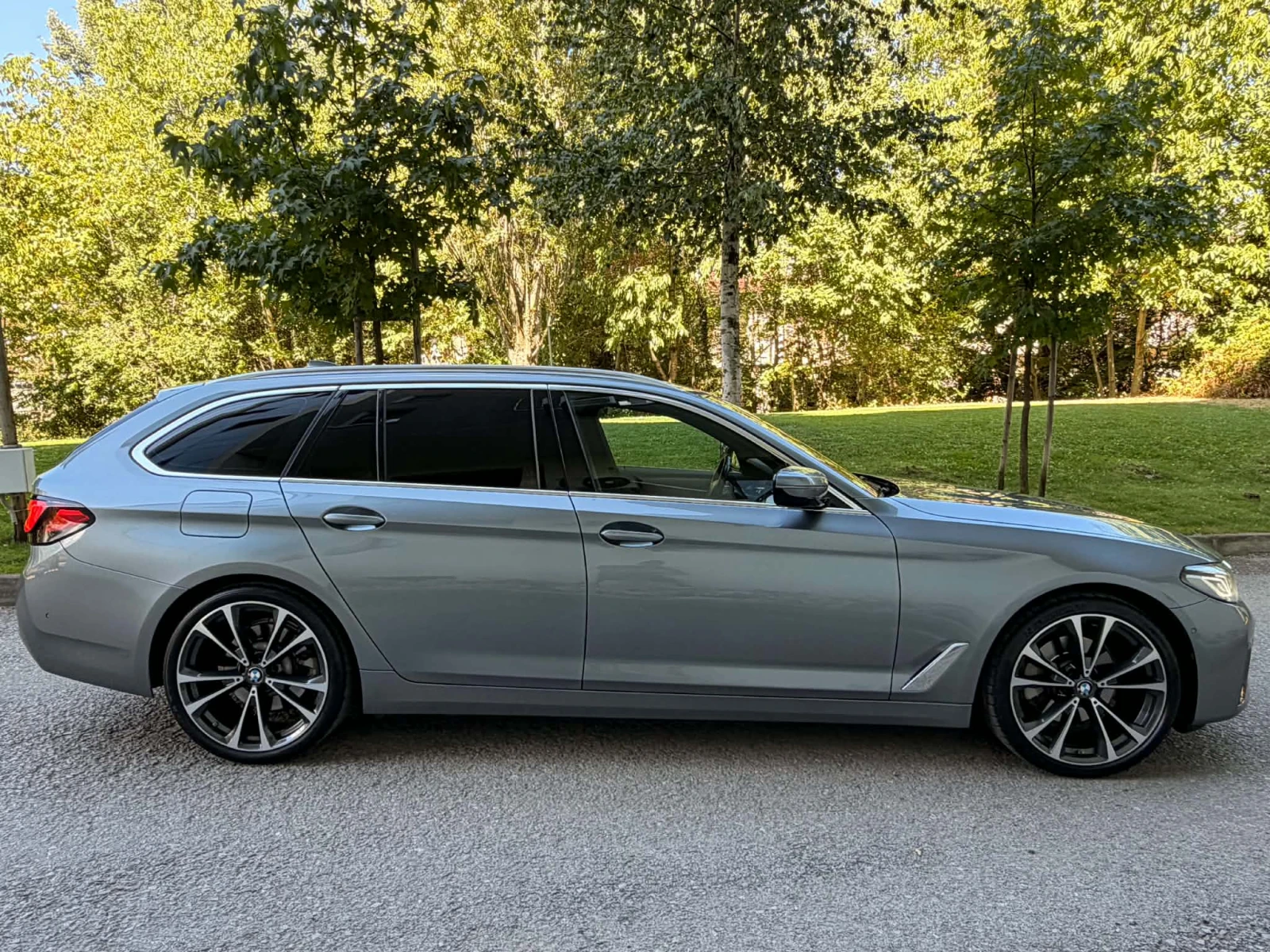 BMW 520 d / SPORT LINE / СМЕНЕНИ ВЕРИГИ, снимка 8 - Автомобили и джипове - 56106938