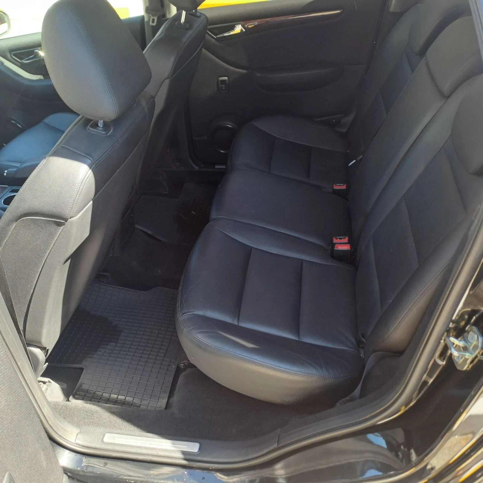 Mercedes-Benz B 200 CDI, снимка 6 - Автомобили и джипове - 56243432