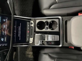 Audi Q8 CARFAX/DIS/360/PANO/NAVI/ОБДУХВАНЕ, снимка 17