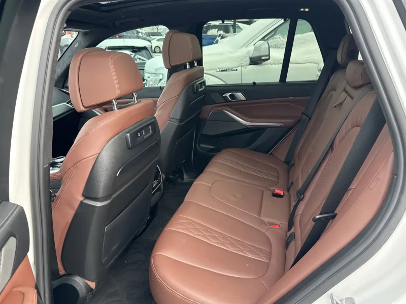 BMW X5 M-PACK* LASER* HARMAN* МАСАЖ* ОБДУХ* PANO* SWAROVS, снимка 16 - Автомобили и джипове - 52446961