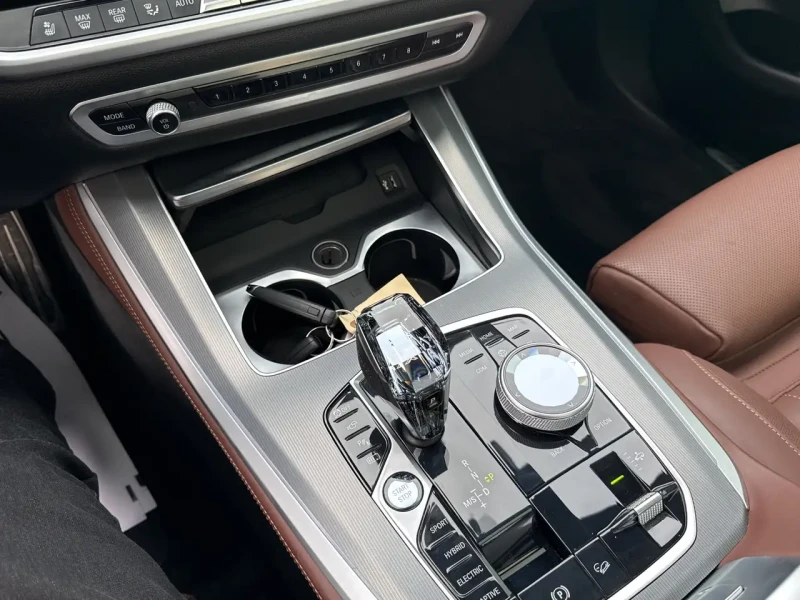 BMW X5 M-PACK* LASER* HARMAN* МАСАЖ* ОБДУХ* PANO* SWAROVS, снимка 12 - Автомобили и джипове - 52446961