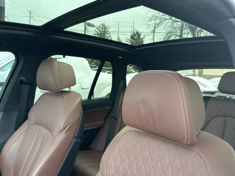 BMW X5 M-PACK* LASER* HARMAN* МАСАЖ* ОБДУХ* PANO* SWAROVS, снимка 13 - Автомобили и джипове - 52446961