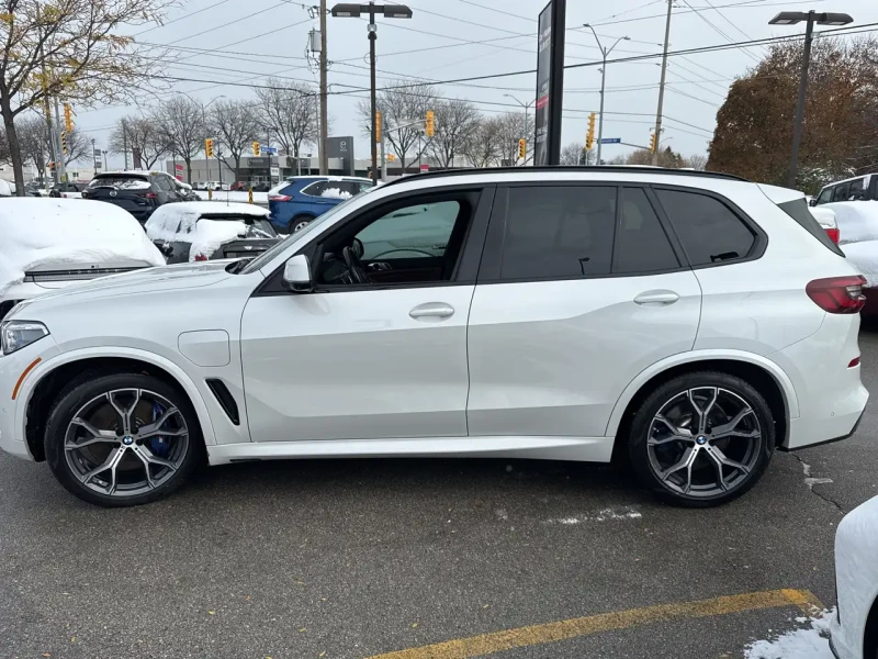 BMW X5 M-PACK* LASER* HARMAN* МАСАЖ* ОБДУХ* PANO* SWAROVS, снимка 5 - Автомобили и джипове - 52446961