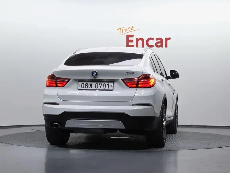 BMW X4 2.0d, снимка 4 - Автомобили и джипове - 54605277