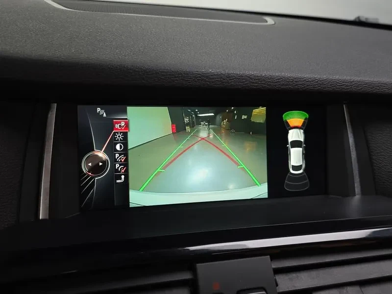 BMW X4 2.0d, снимка 16 - Автомобили и джипове - 54605277