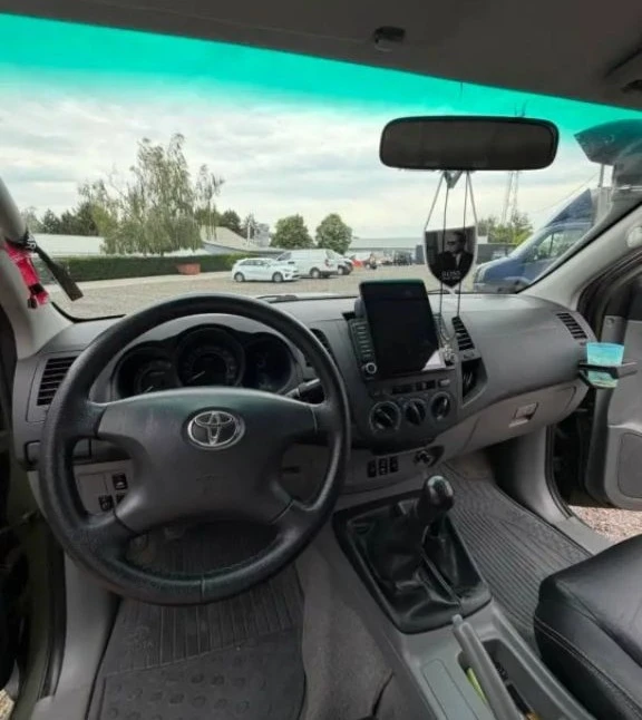 Toyota Hilux, снимка 5 - Автомобили и джипове - 54956448