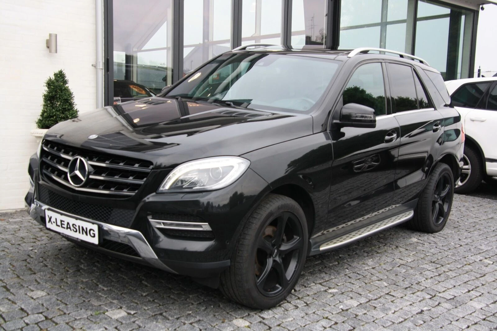 Mercedes-Benz ML 350-500-63, снимка 1