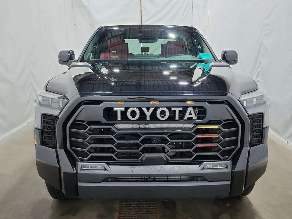Toyota Tundra  - изображение 7