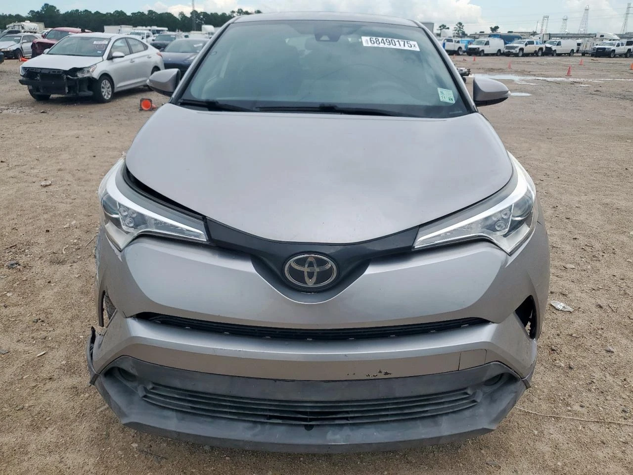 Toyota C-HR XLE - изображение 5