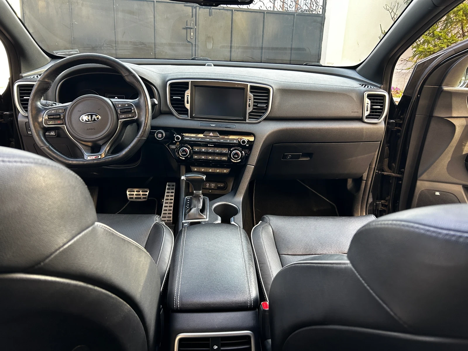 Kia Sportage, снимка 6 - Автомобили и джипове - 53757802