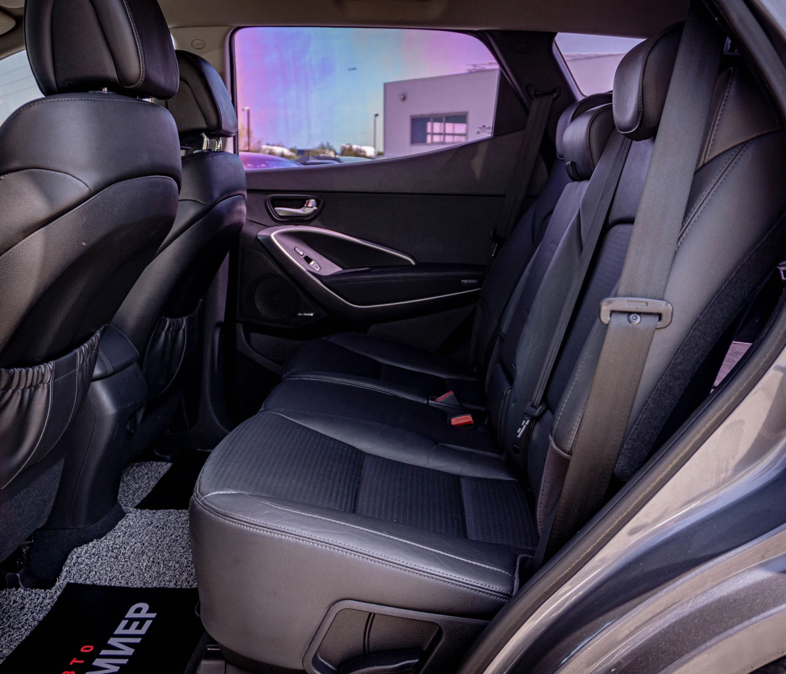 Hyundai Santa fe 2.0CRDI-СУПЕР СЪСТОЯНИЕ!, снимка 13 - Автомобили и джипове - 54342156