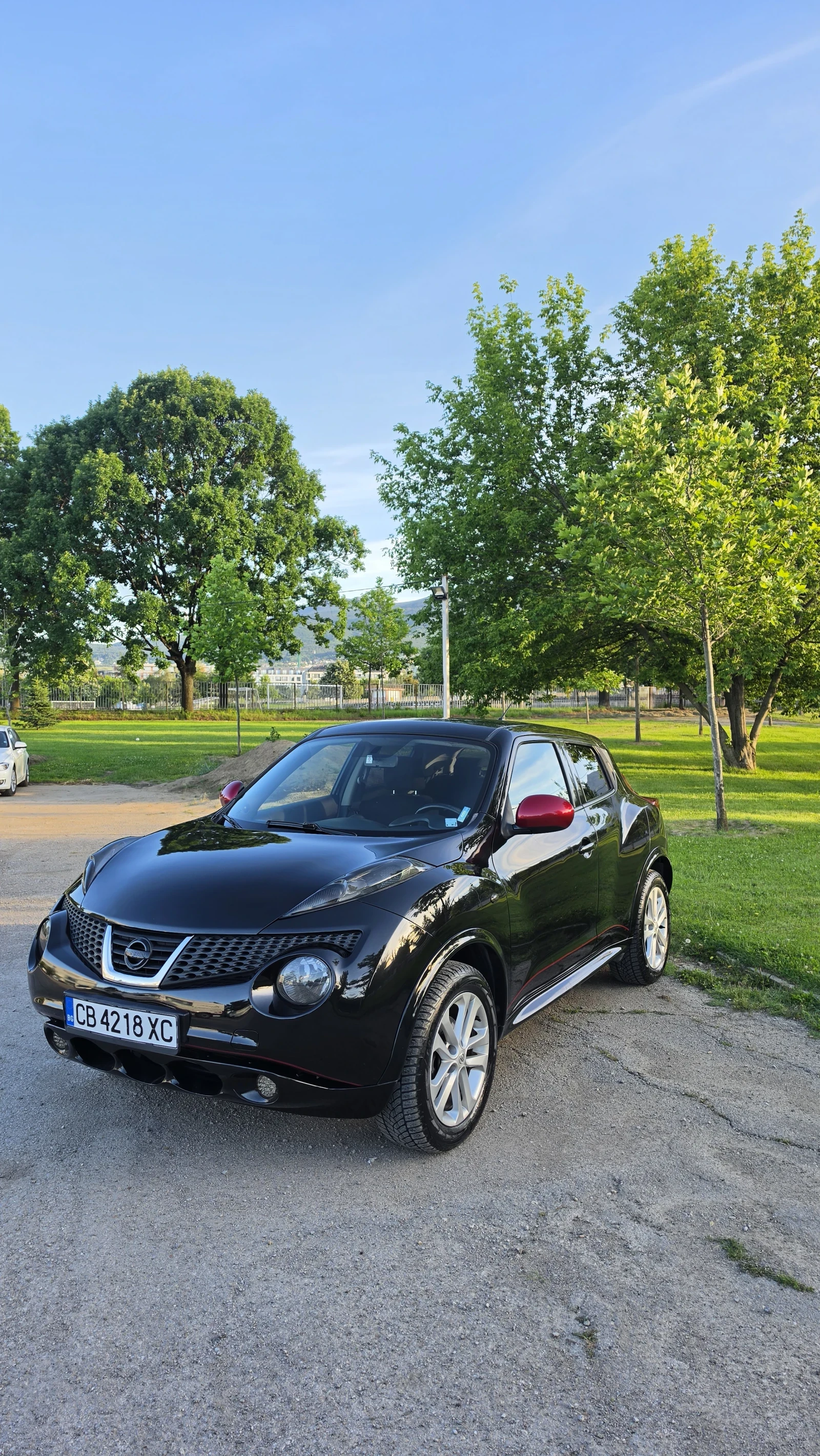 Nissan Juke, снимка 10 - Автомобили и джипове - 54905212