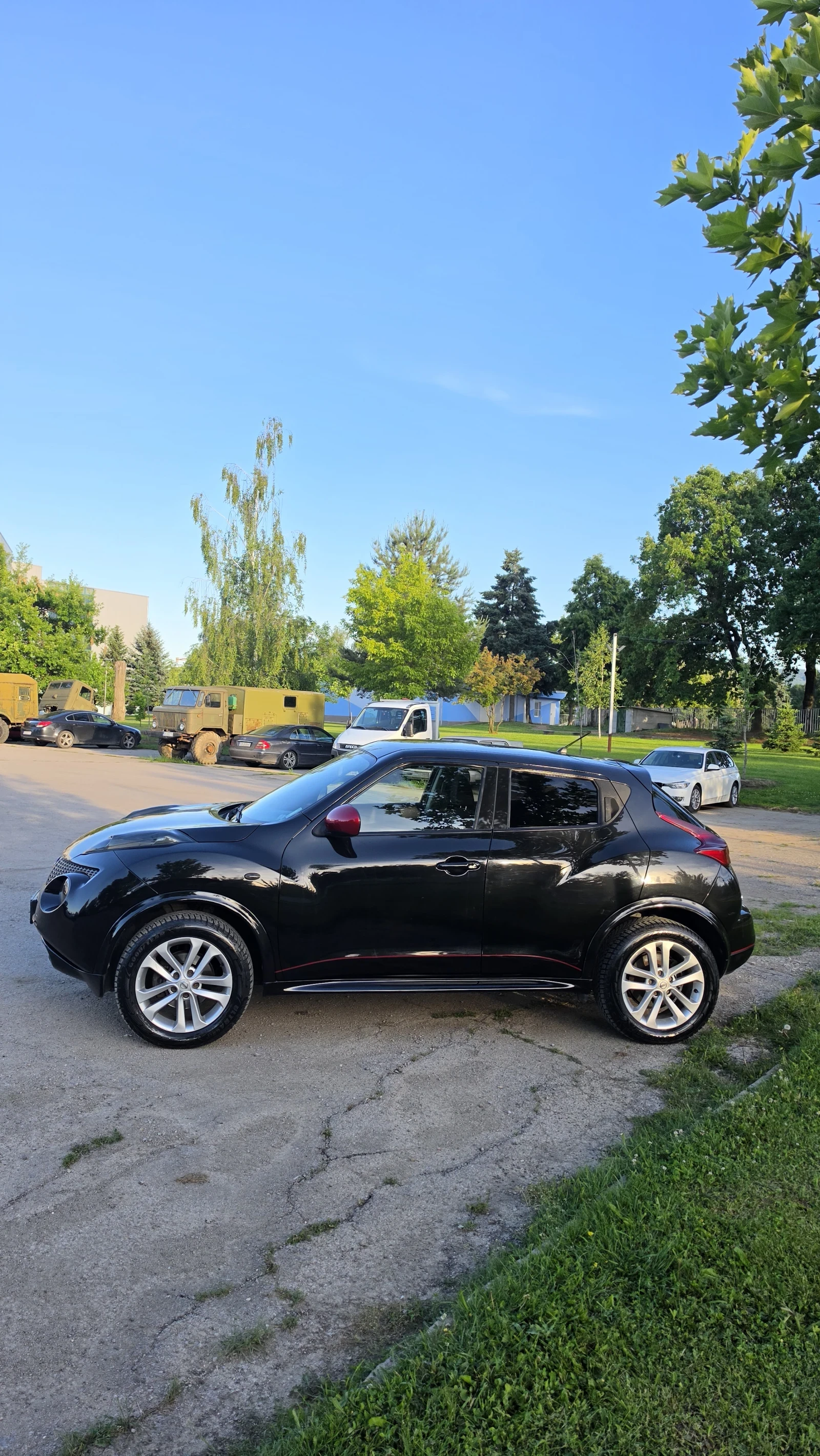 Nissan Juke, снимка 1 - Автомобили и джипове - 54905212