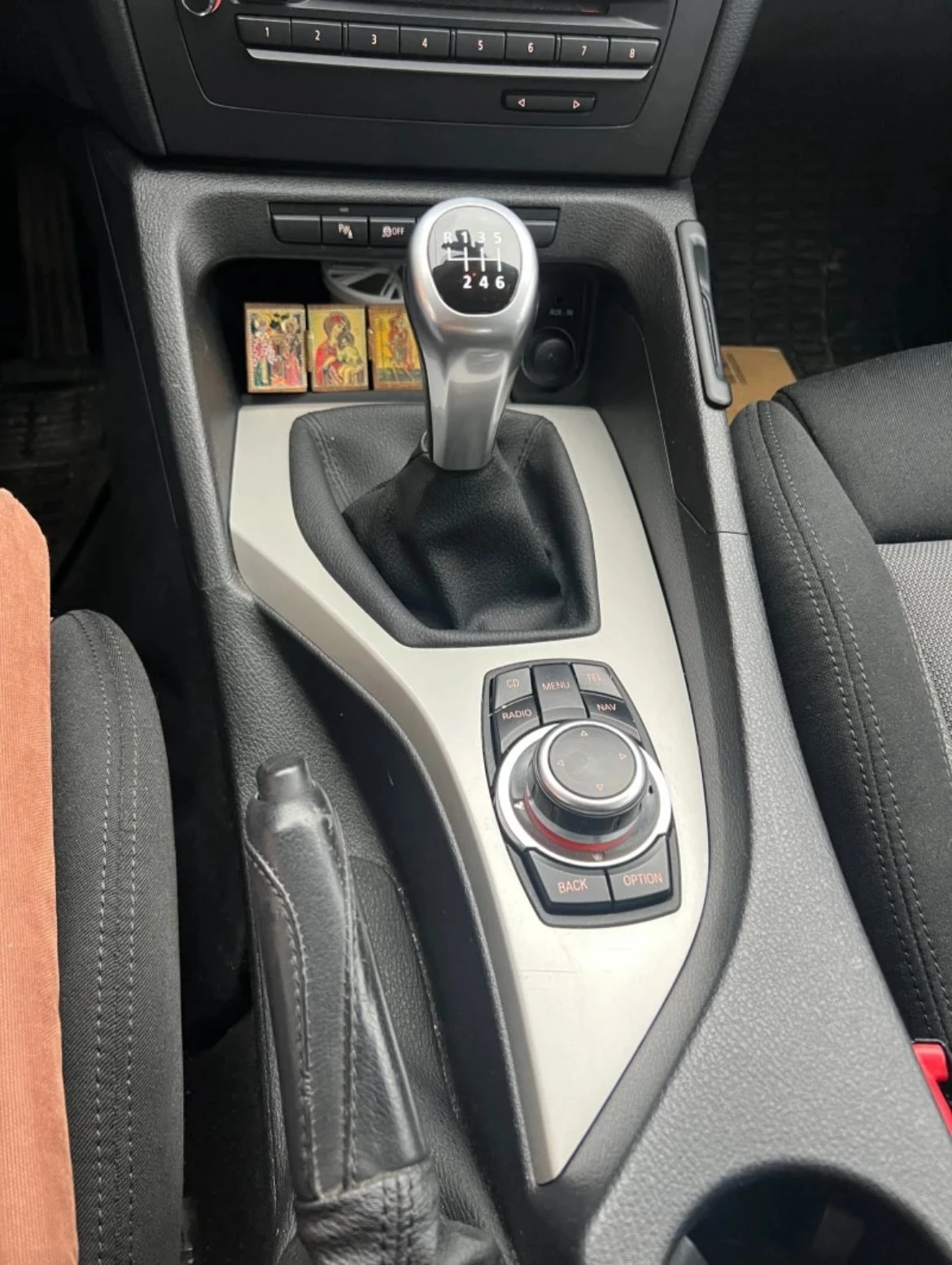 BMW X1, снимка 11 - Автомобили и джипове - 55132247