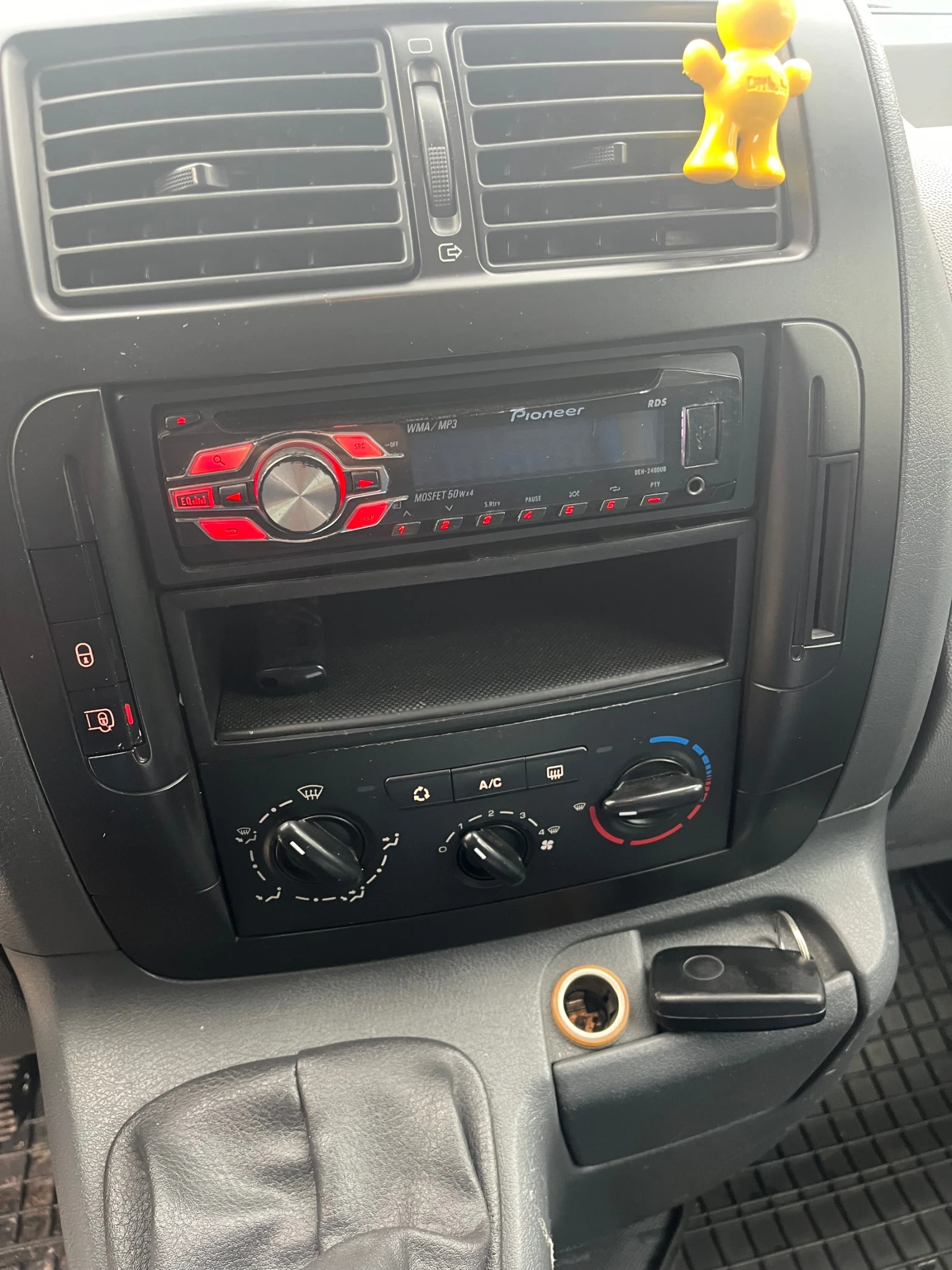 Fiat Scudo Макси - изображение 5