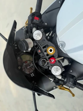 Yamaha YZF-R1 | Mobile.bg    8
