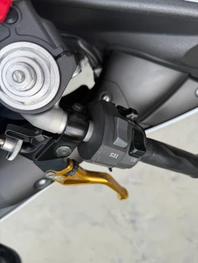 Yamaha YZF-R1 | Mobile.bg    9