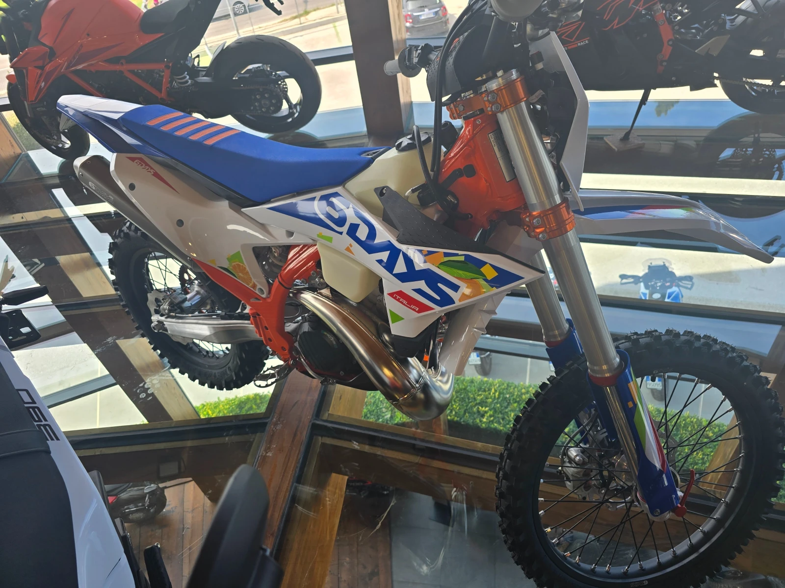 Ktm EXC 300 Six Days 2026 | Mobile.bg � ����������� 2