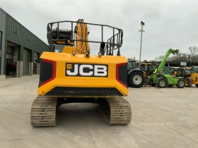 Багер JCB 220X LC Digger, снимка 3