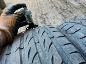Гуми Летни 245/40R18, снимка 4