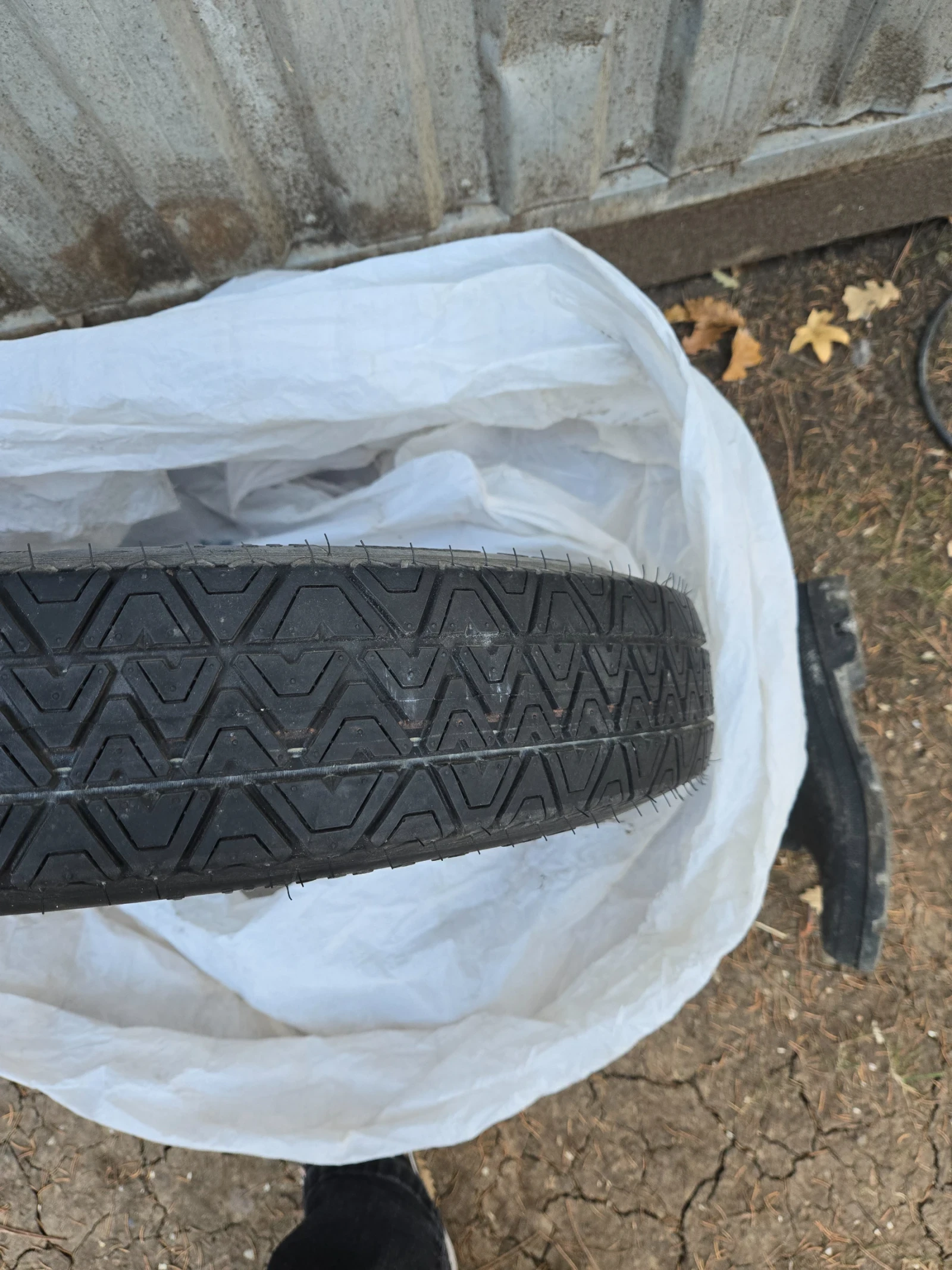 ���� � ������ 115/90R16 | Mobile.bg � ����������� 5