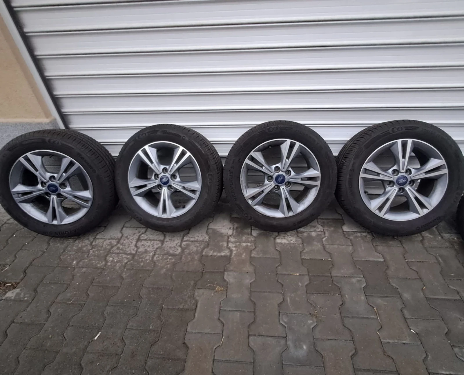    215/55R16  Ford | Mobile.bg   2