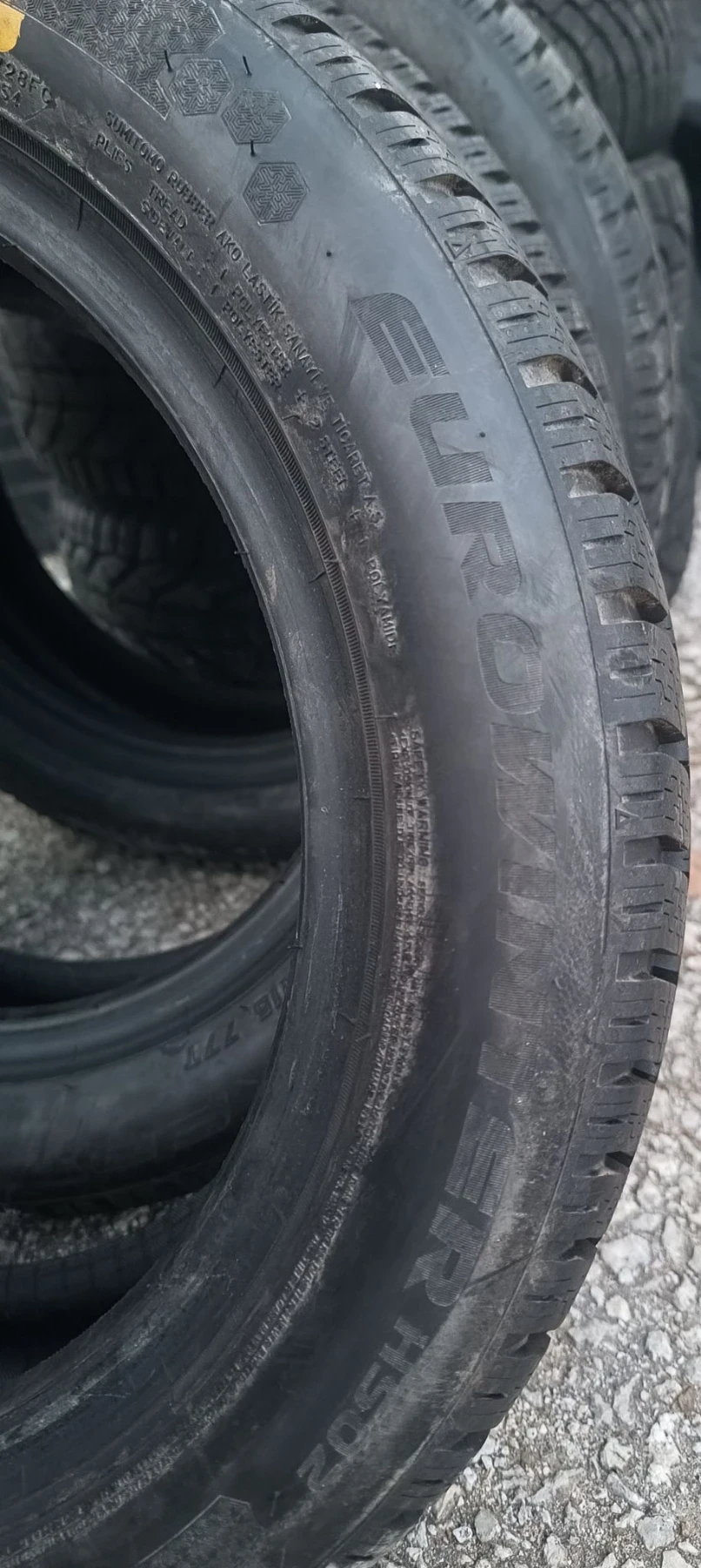 Гуми Зимни 175/55R15, снимка 5 - Гуми и джанти - 56642203