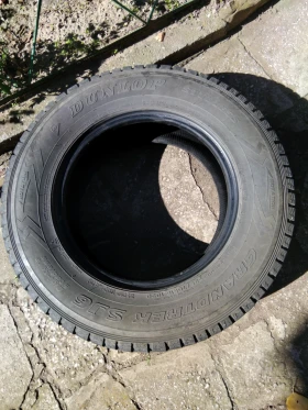 Гуми Зимни 225/70R16, снимка 1 - Гуми и джанти - 47691961