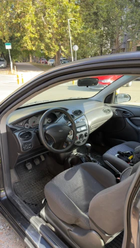 Ford Focus 1.6 бензин/газ 100hp, снимка 12